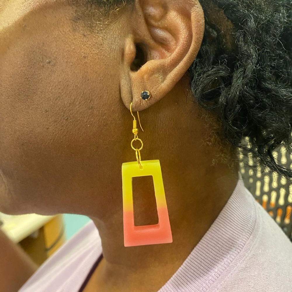 Resin Gold-Plated Hook Gradient Yellow to Pink Drop Earrings - Women Jewelry